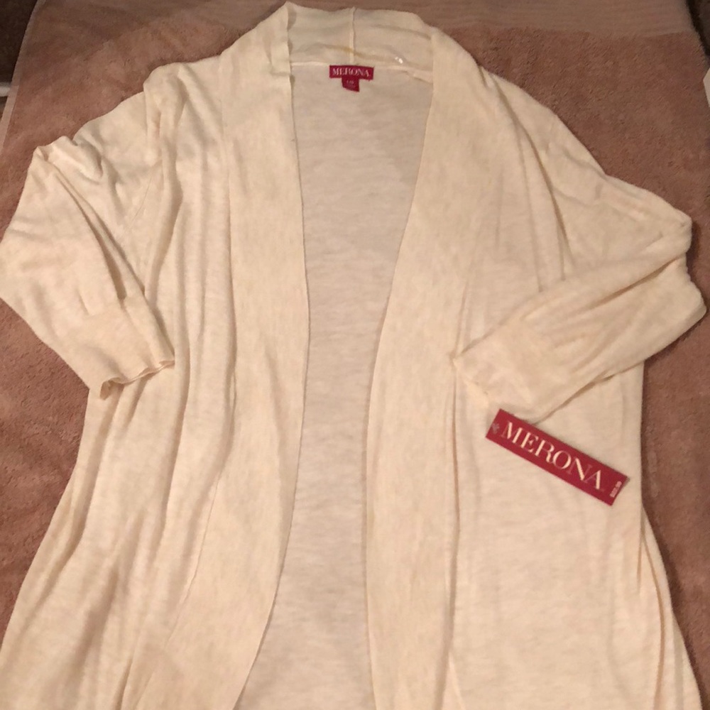 Crop sleeve cardigan